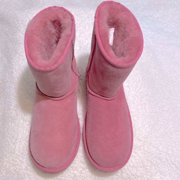 UGG Kid’s Classic II Glitz Shearling Bootie - Picture 10 of 16